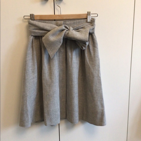 Club Monaco Grey Tie-Up Skirt Size 2 - Picture 2 of 5
